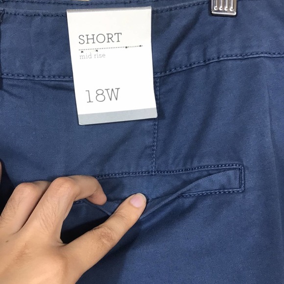 STYLE & COMPANY Shorts Womens 18W Blue Mid Rise‎ Casual Chino Raw Hem - Picture 7 of 9